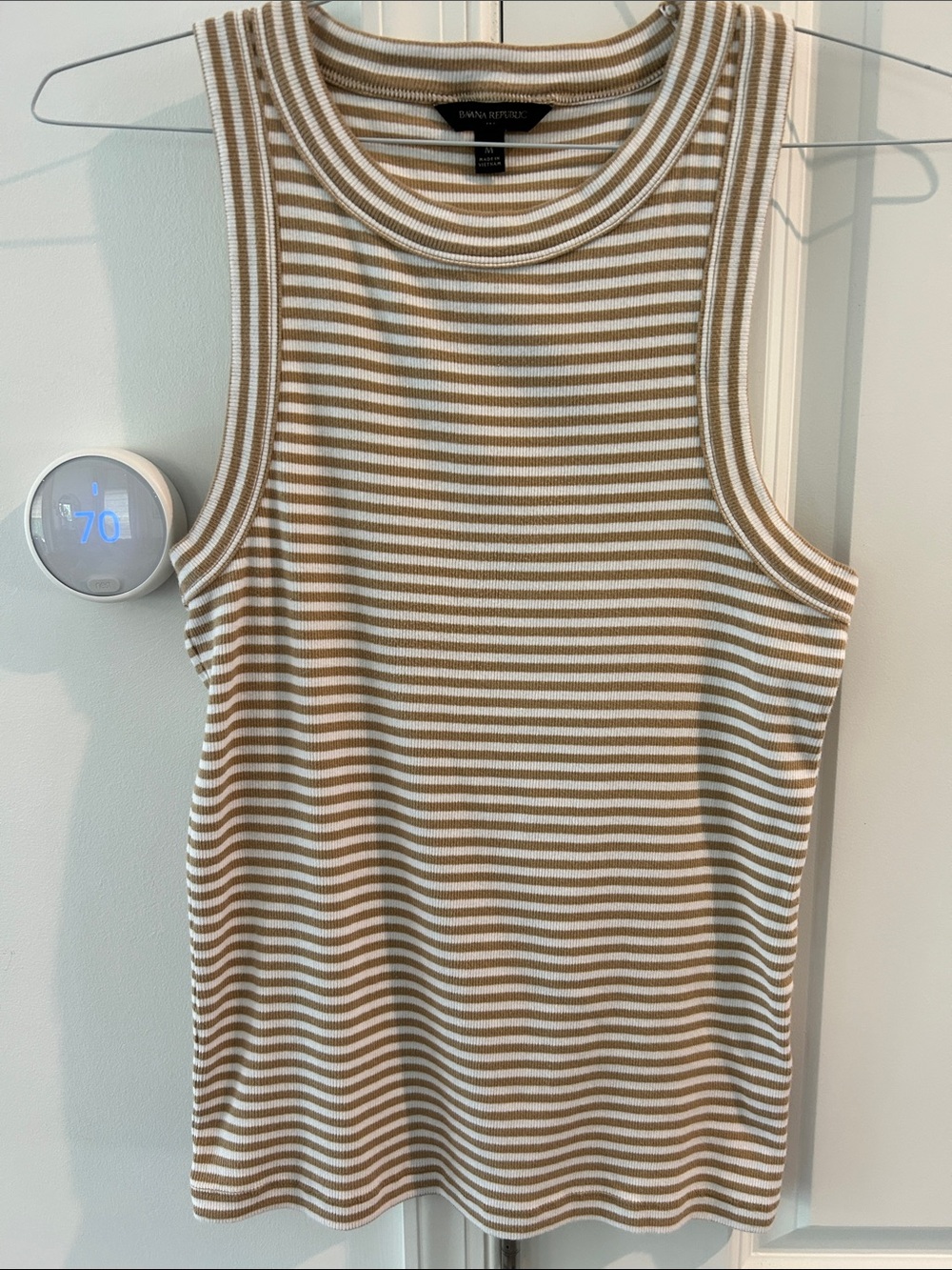 Banana Republic Women’s Ribbed Racerback Tank-white/beige stripe, Medium